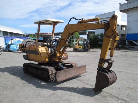 ขายด่วน รถแบคโฮขุด-ดัน KOMATSU PC20-3 รถเก่านอกแท้ สภาพพร้อมใช้งาน ช่วงล่างเต็มสวย เครื่องปั้มดีเยี่ยม ขายด่วน รถแบคโฮขุด-ดัน KOMATSU PC20-3 รถเก่านอกแท้ สภาพพร้อมใช้งาน ช่วงล่างเต็มสวย เครื่องปั้มดีเยี่ยม