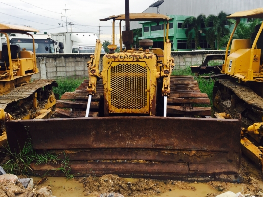 ขายแทครเตอร์ CAT D4E ตีนเป็ด พร้อมใช้งาน