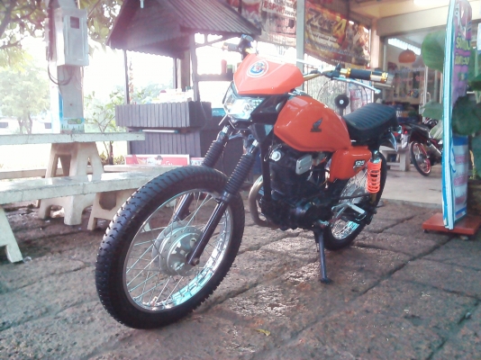 ขาย Honda Wing125 เครื่องเดิม ไม่มี ท.บ. มีใบซื้อขายออกให้ ค่าตัว 10500 บาท สนใจโทร.089-8054390 โอ๋ ลพบุรี