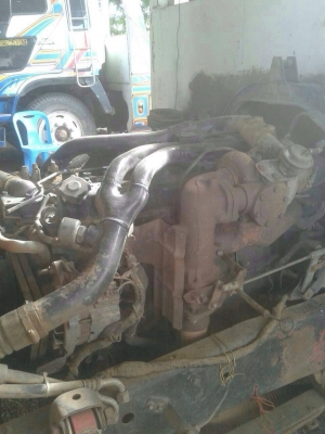 ขายเทรนเลอร์. บรรทุกรถเกี่ยวข้าว. รถตีดิน