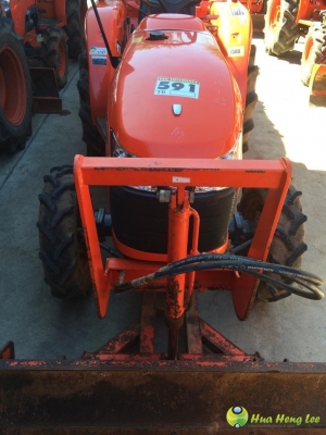 รถแทรกเตอร์มือสอง สภาพสวยสวย