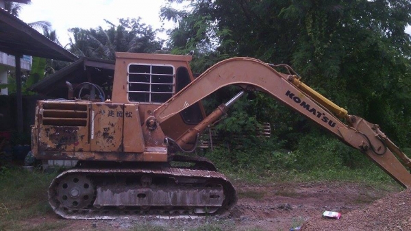ขายด่วนรถแม็คโคร KOMATSU PC60-1 ลดพิเศษเหลือ 230,000 ราคาต่อรองได้