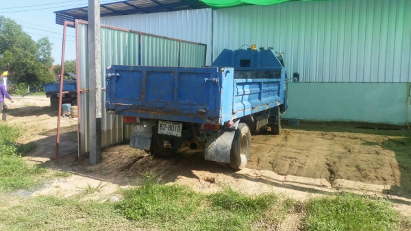 ลดสุดๆ NKR เล่มทะเบียนพร้อม รถพร้อมใช้ พวงมาลัยเพาเวอร์ แอร์เย็น เพลาท้ายF ราคา255000 มาขับกลับได้เลย  0845486359. สุชาติ