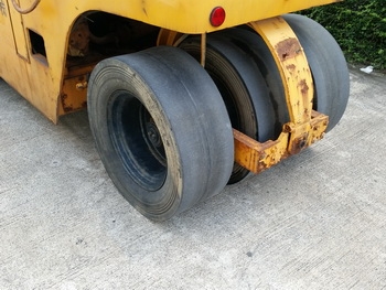 ขาย รถบดล้อยาง SAKAI TS 31 เครื่อง KUBOTA ดีเซล 3 สูบ เก่าญี่ปุ่น พร้อมใช้ ราคาถูกครับ