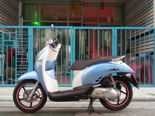 ขายมอไซค์บ้านครับ รถใช้เอง SCOOPY กับคาวา 130