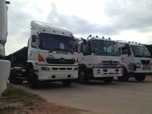 ขายค่ะสอบถามได้ HINOMEGA 320 HINO PROFIA 320 NISSAN UD 290 HP สวยๆ ราคากันเอง