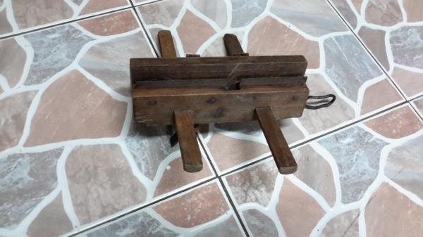 กบเชาะร่องเก่า