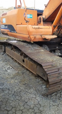 ลดสุดๆๆขายครับ Dosan  225LCV 790000 ต่อรองได้ครับ