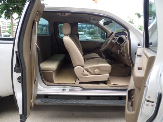 จัดเต็ม-ฟรีดาวน์ NAVARA CAB ปี2009 สนใจโทร 097-107-8777