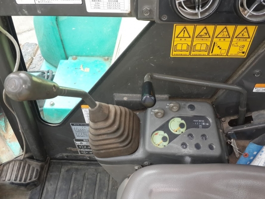 รถขุดยันม่า Yanmar Vio070-2 #25522B รถนำเข้าจากญี่ปุ่น สภาพดี สนใจติดต่อ ใหม่ 061-4194022 รถขุดยันม่า Yanmar Vio070-2 #25522B รถนำเข้าจากญี่ปุ่น สภาพดี สนใจติดต่อ ใหม่ 061-4194022