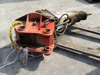 ขาย หัวกระแทก หัวเจาะ breaker รุ่นหายาก หมุนได้ 360 องศา สำหรับใส่รถขุด แบคโฮ PC 30-60 ขาย หัวกระแทก หัวเจาะ breaker รุ่นหายาก หมุนได้ 360 องศา สำหรับใส่รถขุด แบคโฮ PC 30-60