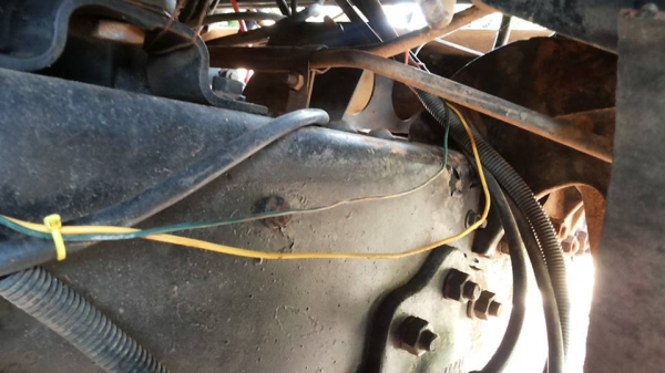 **790,000 บ.ต่อรอง/// 10ล้อ2เพลาดั้ม HINO SUMO FM227-220แรง ดั้มสามมิตรลอนเฉียง **ขาย HINO SUMO FM227 10ล้อ2เพลาดั้มเหล็ก ตัวแรง สภาพดี บอดี้เดิมบาง พร้อมใช้งาน HINO (SUMO) FM227LD EM100-Turbo 250HP เกียร์อีตั้น เครื่องเดิมครอบโบ แรง แน่นดี ครับ เกียร์อีต