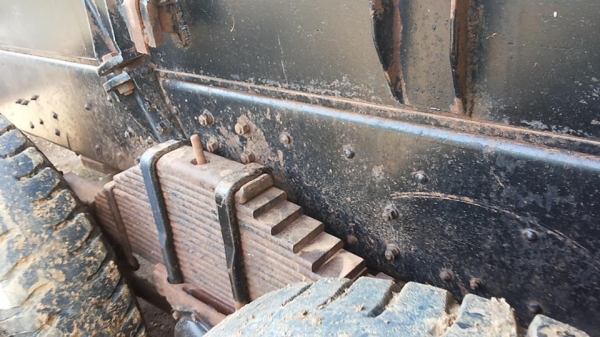 **790,000 บ.ต่อรอง/// 10ล้อ2เพลาดั้ม HINO SUMO FM227-220แรง ดั้มสามมิตรลอนเฉียง **ขาย HINO SUMO FM227 10ล้อ2เพลาดั้มเหล็ก ตัวแรง สภาพดี บอดี้เดิมบาง พร้อมใช้งาน HINO (SUMO) FM227LD EM100-Turbo 250HP เกียร์อีตั้น เครื่องเดิมครอบโบ แรง แน่นดี ครับ เกียร์อีต