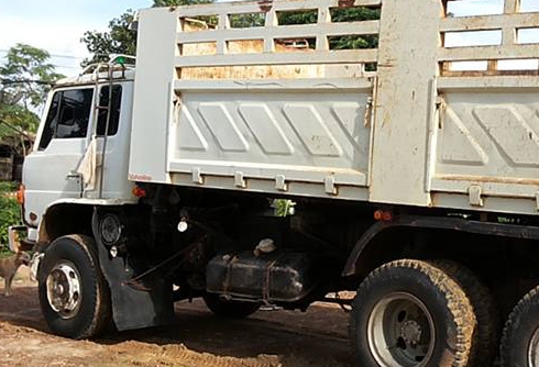 **790,000 บ.ต่อรอง/// 10ล้อ2เพลาดั้ม HINO SUMO FM227-220แรง ดั้มสามมิตรลอนเฉียง **ขาย HINO SUMO FM227 10ล้อ2เพลาดั้มเหล็ก ตัวแรง สภาพดี บอดี้เดิมบาง พร้อมใช้งาน HINO (SUMO) FM227LD EM100-Turbo 250HP เกียร์อีตั้น เครื่องเดิมครอบโบ แรง แน่นดี ครับ เกียร์อีต