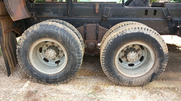 **790,000 บ.ต่อรอง/// 10ล้อ2เพลาดั้ม HINO SUMO FM227-220แรง ดั้มสามมิตรลอนเฉียง **ขาย HINO SUMO FM227 10ล้อ2เพลาดั้มเหล็ก ตัวแรง สภาพดี บอดี้เดิมบาง พร้อมใช้งาน HINO (SUMO) FM227LD EM100-Turbo 250HP เกียร์อีตั้น เครื่องเดิมครอบโบ แรง แน่นดี ครับ เกียร์อีต