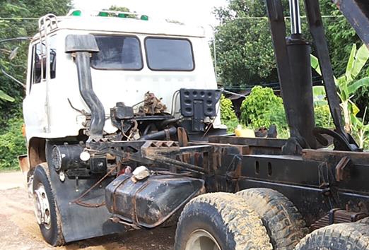 **790,000 บ.ต่อรอง/// 10ล้อ2เพลาดั้ม HINO SUMO FM227-220แรง ดั้มสามมิตรลอนเฉียง **ขาย HINO SUMO FM227 10ล้อ2เพลาดั้มเหล็ก ตัวแรง สภาพดี บอดี้เดิมบาง พร้อมใช้งาน HINO (SUMO) FM227LD EM100-Turbo 250HP เกียร์อีตั้น เครื่องเดิมครอบโบ แรง แน่นดี ครับ เกียร์อีต