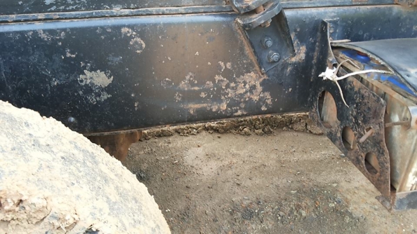 **790,000 บ.ต่อรอง/// 10ล้อ2เพลาดั้ม HINO SUMO FM227-220แรง ดั้มสามมิตรลอนเฉียง **ขาย HINO SUMO FM227 10ล้อ2เพลาดั้มเหล็ก ตัวแรง สภาพดี บอดี้เดิมบาง พร้อมใช้งาน HINO (SUMO) FM227LD EM100-Turbo 250HP เกียร์อีตั้น เครื่องเดิมครอบโบ แรง แน่นดี ครับ เกียร์อีต