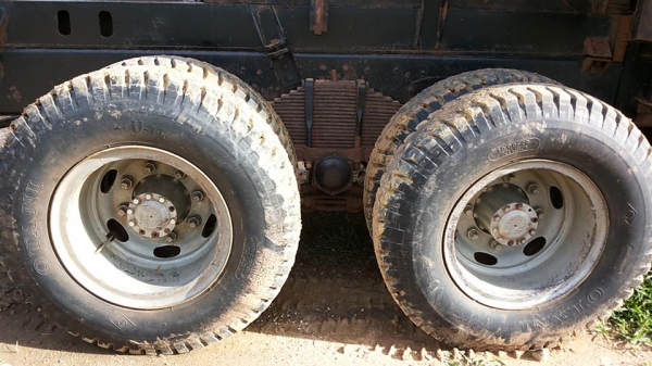 **790,000 บ.ต่อรอง/// 10ล้อ2เพลาดั้ม HINO SUMO FM227-220แรง ดั้มสามมิตรลอนเฉียง **ขาย HINO SUMO FM227 10ล้อ2เพลาดั้มเหล็ก ตัวแรง สภาพดี บอดี้เดิมบาง พร้อมใช้งาน HINO (SUMO) FM227LD EM100-Turbo 250HP เกียร์อีตั้น เครื่องเดิมครอบโบ แรง แน่นดี ครับ เกียร์อีต