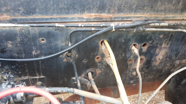 **790,000 บ.ต่อรอง/// 10ล้อ2เพลาดั้ม HINO SUMO FM227-220แรง ดั้มสามมิตรลอนเฉียง **ขาย HINO SUMO FM227 10ล้อ2เพลาดั้มเหล็ก ตัวแรง สภาพดี บอดี้เดิมบาง พร้อมใช้งาน HINO (SUMO) FM227LD EM100-Turbo 250HP เกียร์อีตั้น เครื่องเดิมครอบโบ แรง แน่นดี ครับ เกียร์อีต