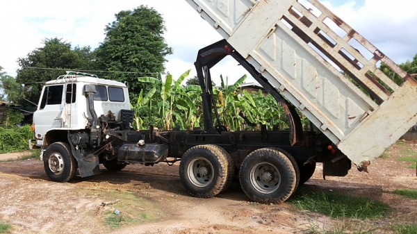 **790,000 บ.ต่อรอง/// 10ล้อ2เพลาดั้ม HINO SUMO FM227-220แรง ดั้มสามมิตรลอนเฉียง **ขาย HINO SUMO FM227 10ล้อ2เพลาดั้มเหล็ก ตัวแรง สภาพดี บอดี้เดิมบาง พร้อมใช้งาน HINO (SUMO) FM227LD EM100-Turbo 250HP เกียร์อีตั้น เครื่องเดิมครอบโบ แรง แน่นดี ครับ เกียร์อีต