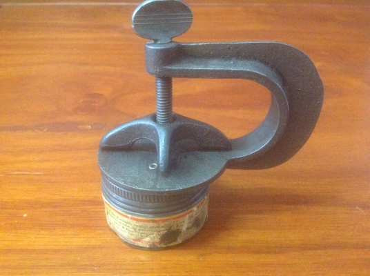 ขายเครื่องมือซ่อมแซมปะยางรถยนต์โบราณ ปี 1940