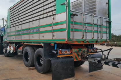 ขายด่วนสิบล้อดั้มพืชไร่เนียมซุ่นชัย 270 ยูโรทู ปี47 มีระบบลากจูง