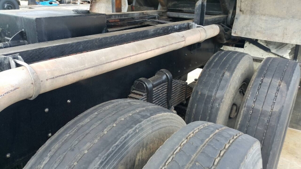 ขายด่วนสิบล้อดั้มพืชไร่เนียมซุ่นชัย 270 ยูโรทู ปี47 มีระบบลากจูง