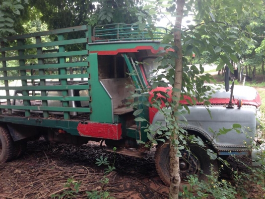 ขาย หกล้อใหญ่ ราคา 185000