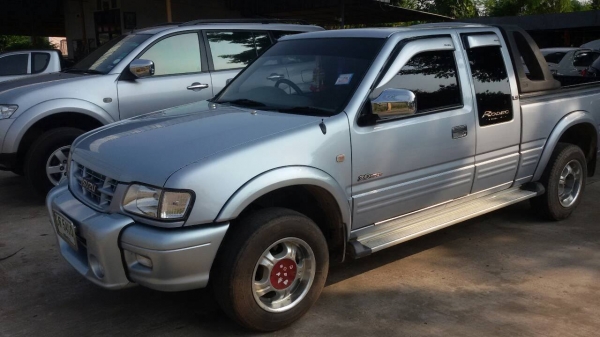 ISUZU DRAGONEYE 3.0 โฟวีล ปี45 รถสวยพร้อมใช้ ISUZU DRAGONEYE 3.0 โฟวีล ปี45 รถสวยพร้อมใช้