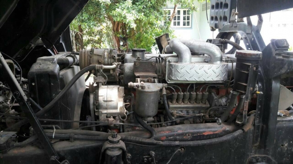 ขายครับ 10 ล้อ อีซูซุ 280เเรง ดั้ม 2เพลา สภาพพร้อมลุย เล่มทะเบียน