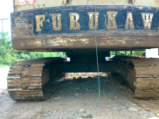 ขายแบคโฮ ขนาดกลาง เครื่องอีซูซุ 4BB