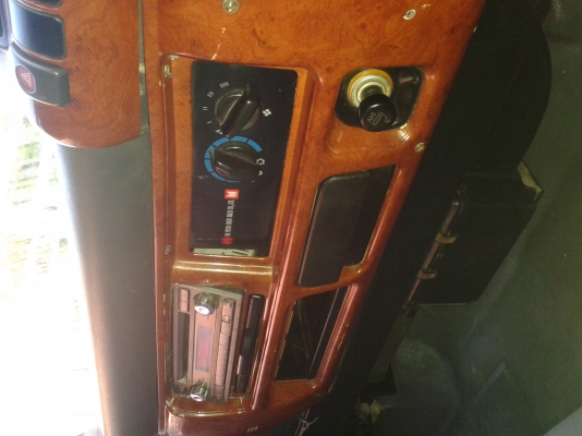 ขายหกล้อ ISUZU NQR 175 แรง **EURO 3** คอมมอลเรล ปี 52 เทอร์โบแอร์พาเวอร์ ยาว 5.50 ม. ขายหกล้อ ISUZU NQR 175 แรง **EURO 3** คอมมอลเรล ปี 52 เทอร์โบแอร์พาเวอร์ ยาว 5.50 ม.