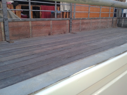 ขายหกล้อ ISUZU NQR 175 แรง **EURO 3** คอมมอลเรล ปี 52 เทอร์โบแอร์พาเวอร์ ยาว 5.50 ม. ขายหกล้อ ISUZU NQR 175 แรง **EURO 3** คอมมอลเรล ปี 52 เทอร์โบแอร์พาเวอร์ ยาว 5.50 ม.