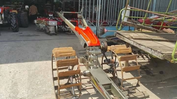 ขายเครื่องเเละโครงเกษตรมือสองราคาย่อมเยาวมีหลายรุ่นให้เลือกคับ ขายเครื่องเเละโครงเกษตรมือสองราคาย่อมเยาวมีหลายรุ่นให้เลือกคับ