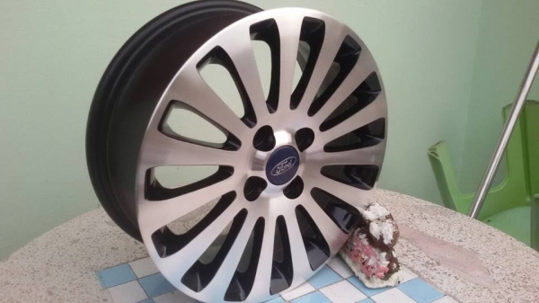 ขายล้อแม็ก ford fiesta 15"ทำสีมาใหม่ สีดำหน้าเงา สนใจติดต่อเล็กคลองสามครับ 081-3747940 ขายล้อแม็ก ford fiesta 15"ทำสีมาใหม่ สีดำหน้าเงา สนใจติดต่อเล็กคลองสามครับ 081-3747940