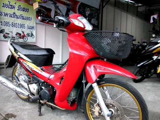wave 125 s คาร์บู รุ่นอมตะ ( สต๊าทมือ ) สีดำแดง เครื่องเดิมๆจากศูนย์ สภาพแห้งๆแบบนี้หายาก ระบบไฟไมล์เดิมใช้ได้ปรกติทุกอย่าง 22900