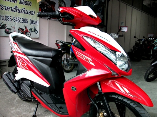 MIO 125 i สีขาวแดง ลาย MX รุ่นใหม่ หัวฉีดแล้ว ตัวท๊อป ล้อแมกซ์ รถเดือน มิถุนายน ปี 56 ไมล์ 7 พันโล แถม 3 รายการ  28900