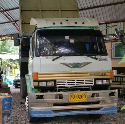 HINO F18 เครื่อง220