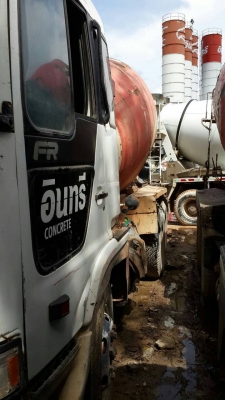 ขายรถโม่ ผสมคอนกรีตสำเร็จรูป NO. 1-03