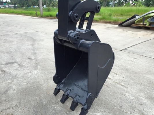 รถขุด HITACHI EX30-2 มือสอง ทำสีใหม่ นำเข้าญี่ปุ่น