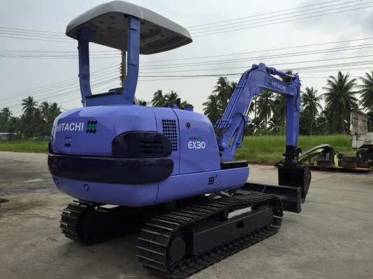 รถขุด HITACHI EX30-2 มือสอง ทำสีใหม่ นำเข้าญี่ปุ่น