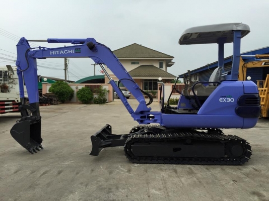 รถขุด HITACHI EX30-2 มือสอง ทำสีใหม่ นำเข้าญี่ปุ่น
