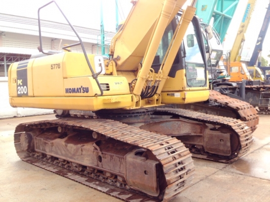 รถขุด Komatsu PC200-7#256005 นำเข้าจากญี่ปุ่น สนใจโทร. 080-6565422 (หนิง)