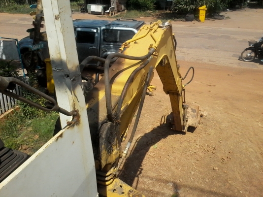 ขาย รถแม็คโคร KOMATSU PC40-6 สภาพพร้อมใช้งาน เอกสารสัญญาซื้อขาย