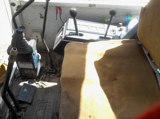 ขาย รถแม็คโคร KOMATSU PC40-6 สภาพพร้อมใช้งาน เอกสารสัญญาซื้อขาย