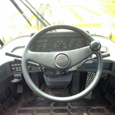 KOMATSU WA100-3 นำเข้าจากญี่ปุ่น สวยเหมือนใหม่ครับ 090-986-2521 อ๊อบ