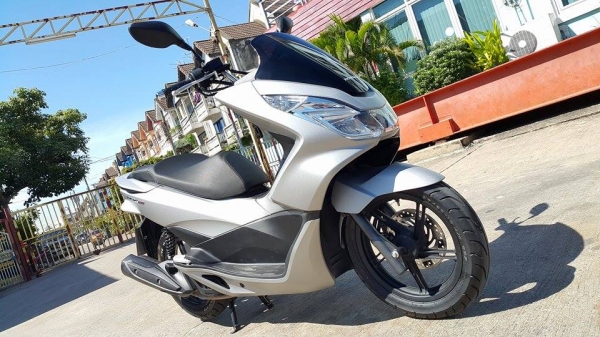 New PCX 2014 สภาพมือ1 สวยกิ๊ก วิ่ง 9000 กิโล ขายถูก ต่อรองได้ครับ