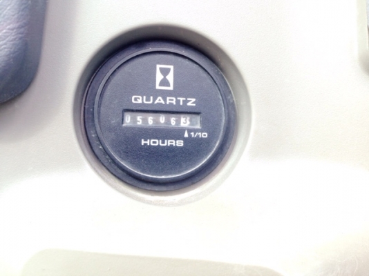 รถขุด Kobelco SK135SR-1ES#YY04-08427 นำเข้าจากญี่ปุ่น สนใจโทร. 080-6565422 (หนิง)