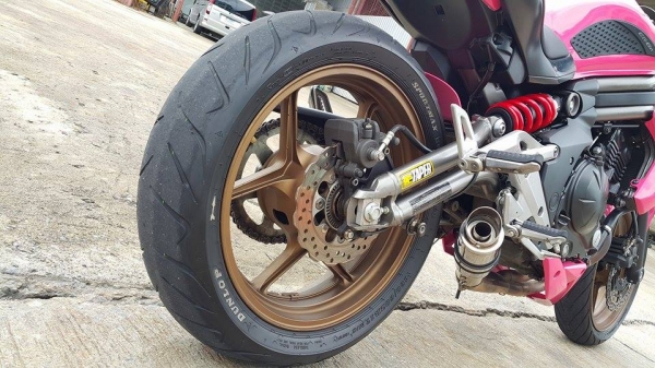 ER6N 2012 วิ่งน้อย สีสวยเนี้ยบ ไม่ล้ม ไม่ชน ไม่แปะ ขายถูกๆ ต่อรองได้ครับ ER6N 2012 วิ่งน้อย สีสวยเนี้ยบ ไม่ล้ม ไม่ชน ไม่แปะ ขายถูกๆ ต่อรองได้ครับ