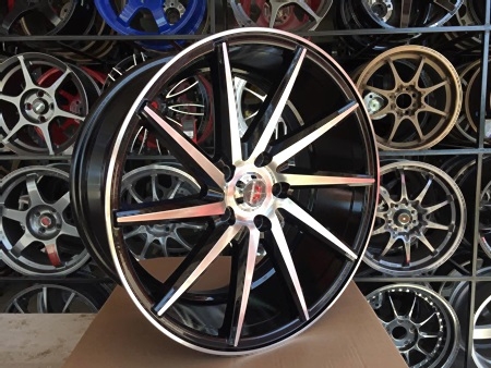 EMOTION VOSSEN CVT ขอบ 18 ล้อใหม่ขอบ18. 5รู กว้าง8/9 ออฟ35 พร้อมยางใหม่